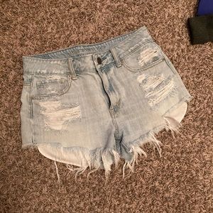 American Eagle Low Rise Shorts